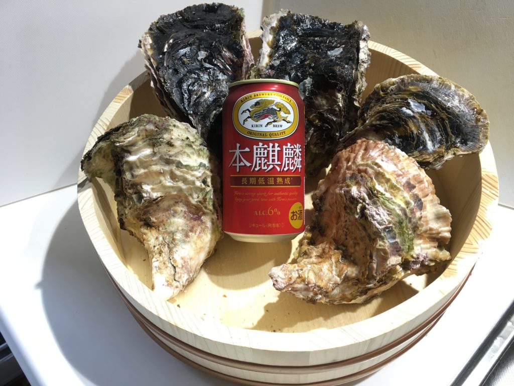 夏が旬の岩牡蠣